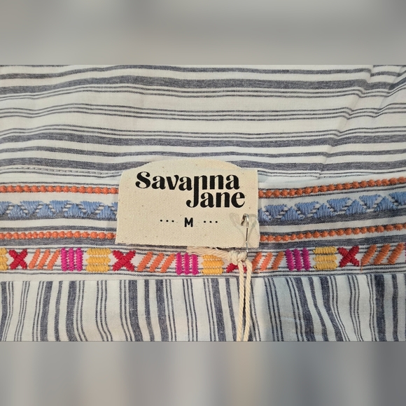 Savanna Jane Embroidered Top - Picture 4 of 10